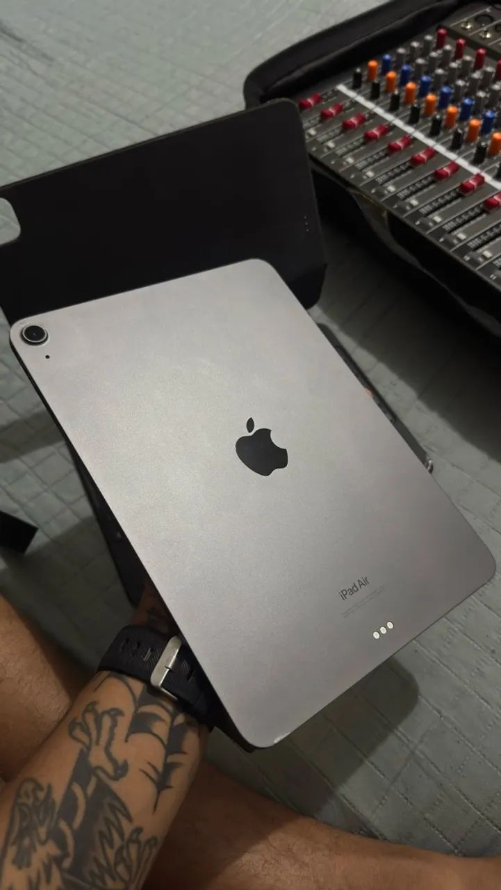 iPad m1 Air 64gb + Magic Keyboard + Pencil - Foto 2