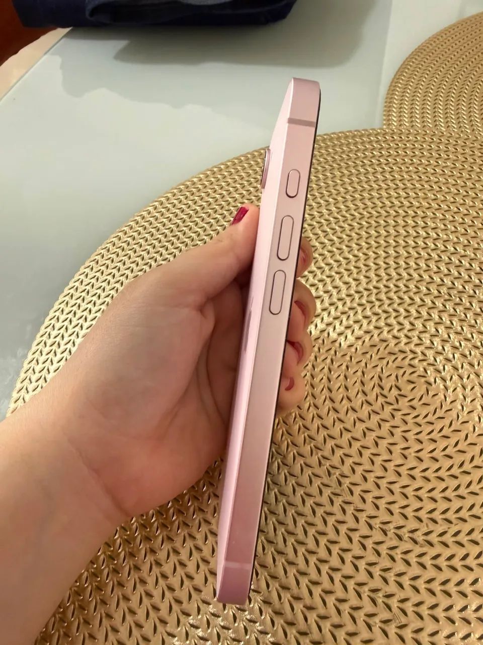 iPhone 17E Rose 256GB 2 meses de uso - Foto 4