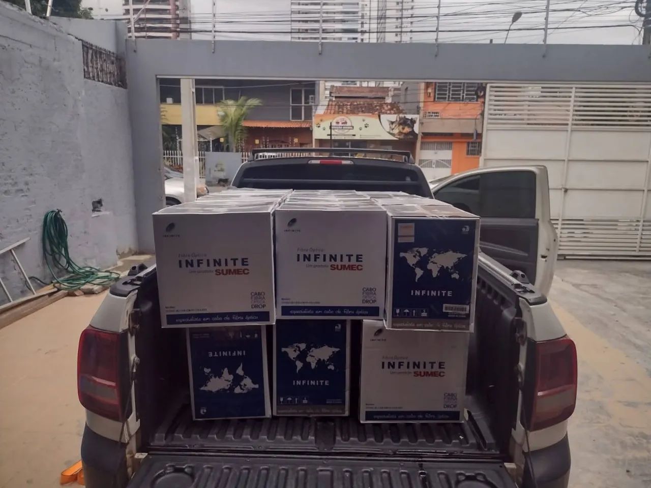 FRETE PEQUENO?? LIGUE JÁ!!! - Foto 4