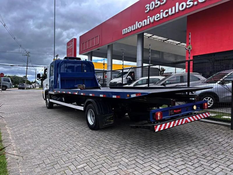 VW 11-180 DELIVERY PRIME PLATAFORMA GUINCHO 6 METROS  - Foto 3