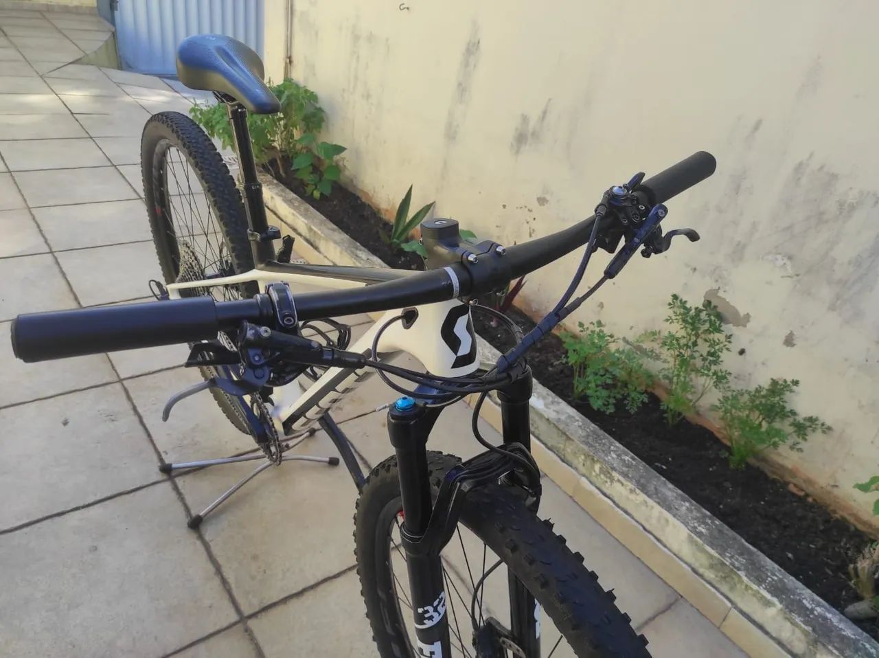 Scott Scale 930 Carbon - Tamanho "P" - Foto 2
