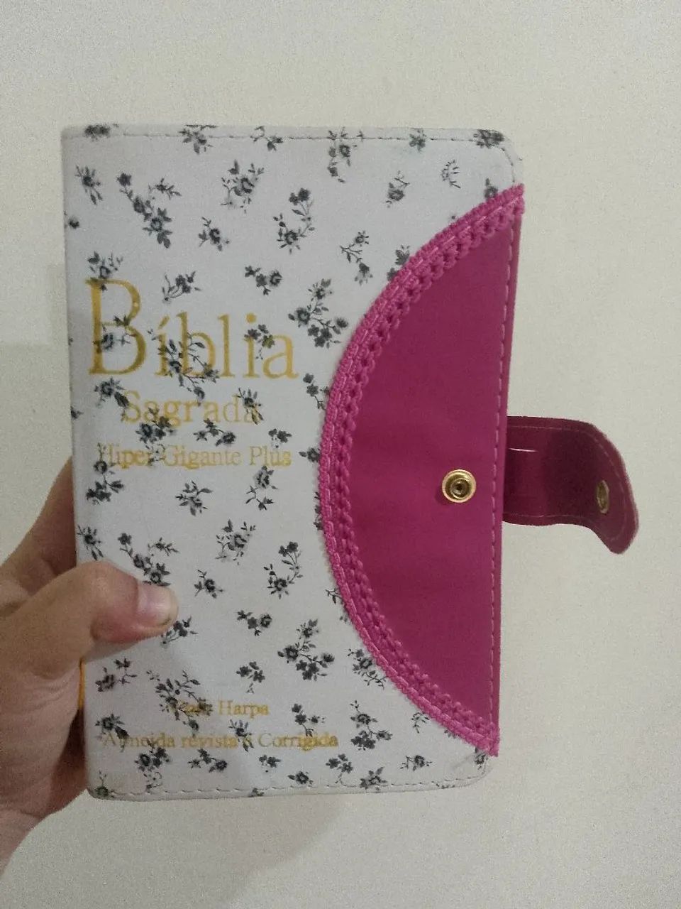 Biblia para mulher seminova - Foto 3