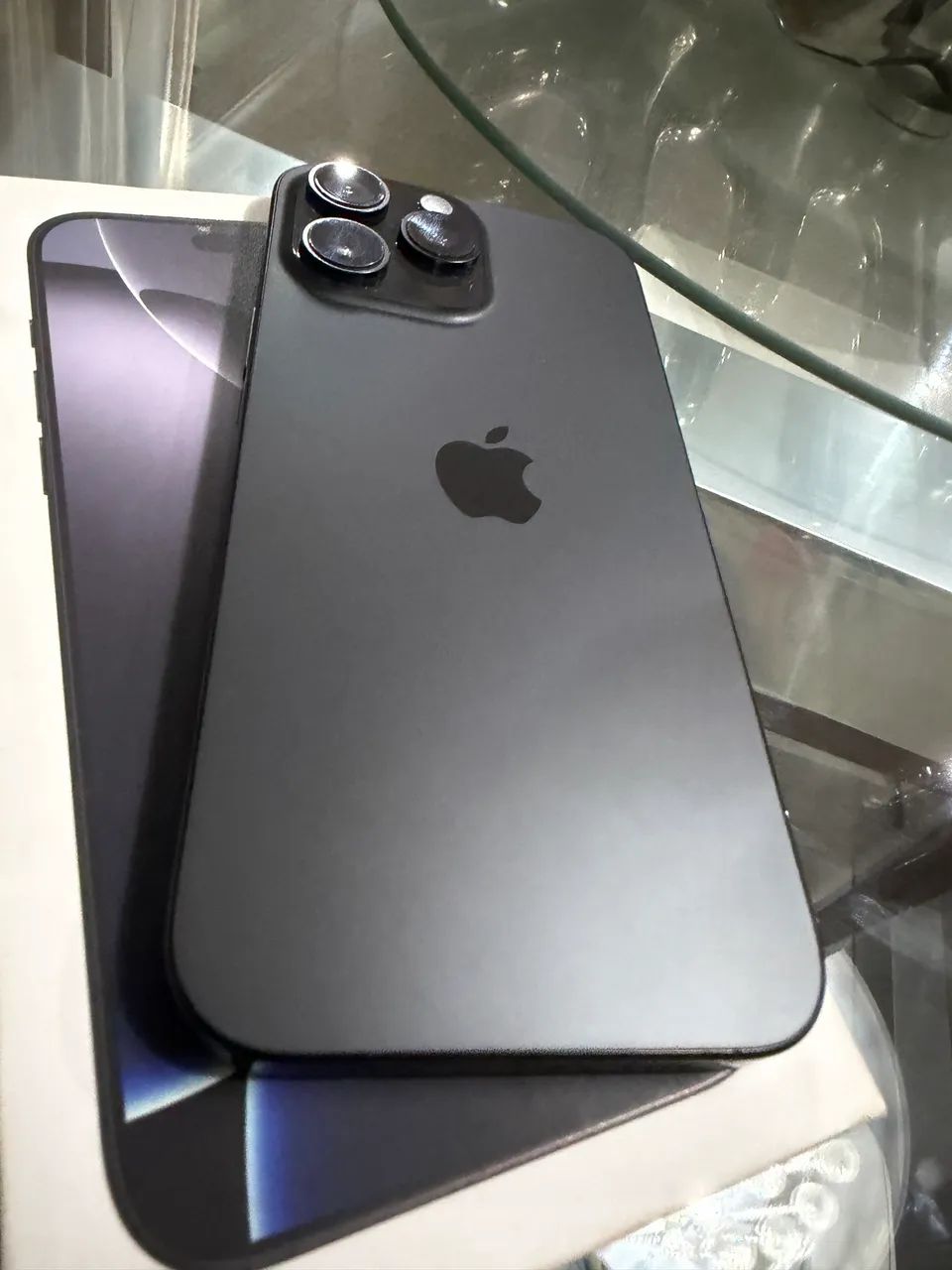iPhone 16 Pro Max 256 Gb