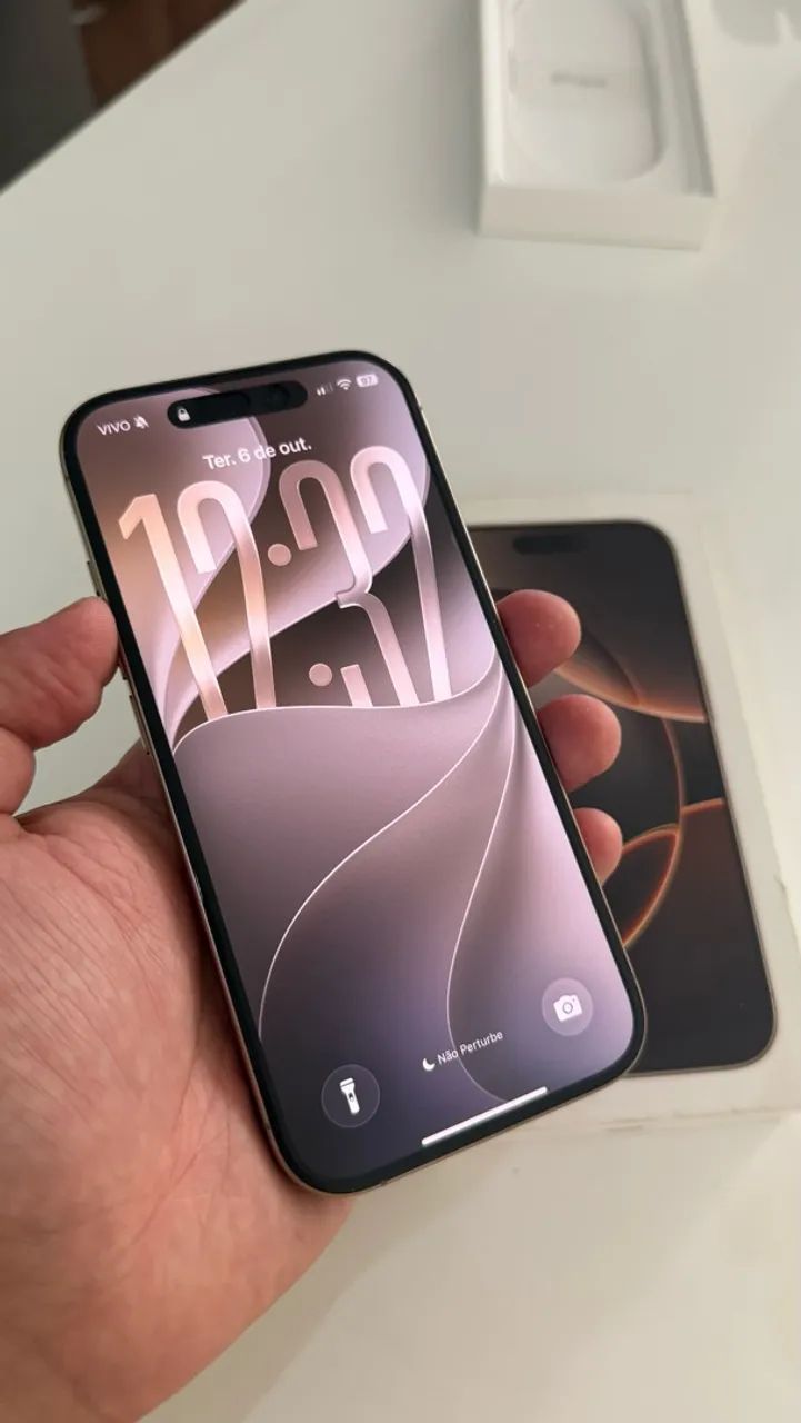 iPhone 16 pro 128gb excelente  - Foto 3