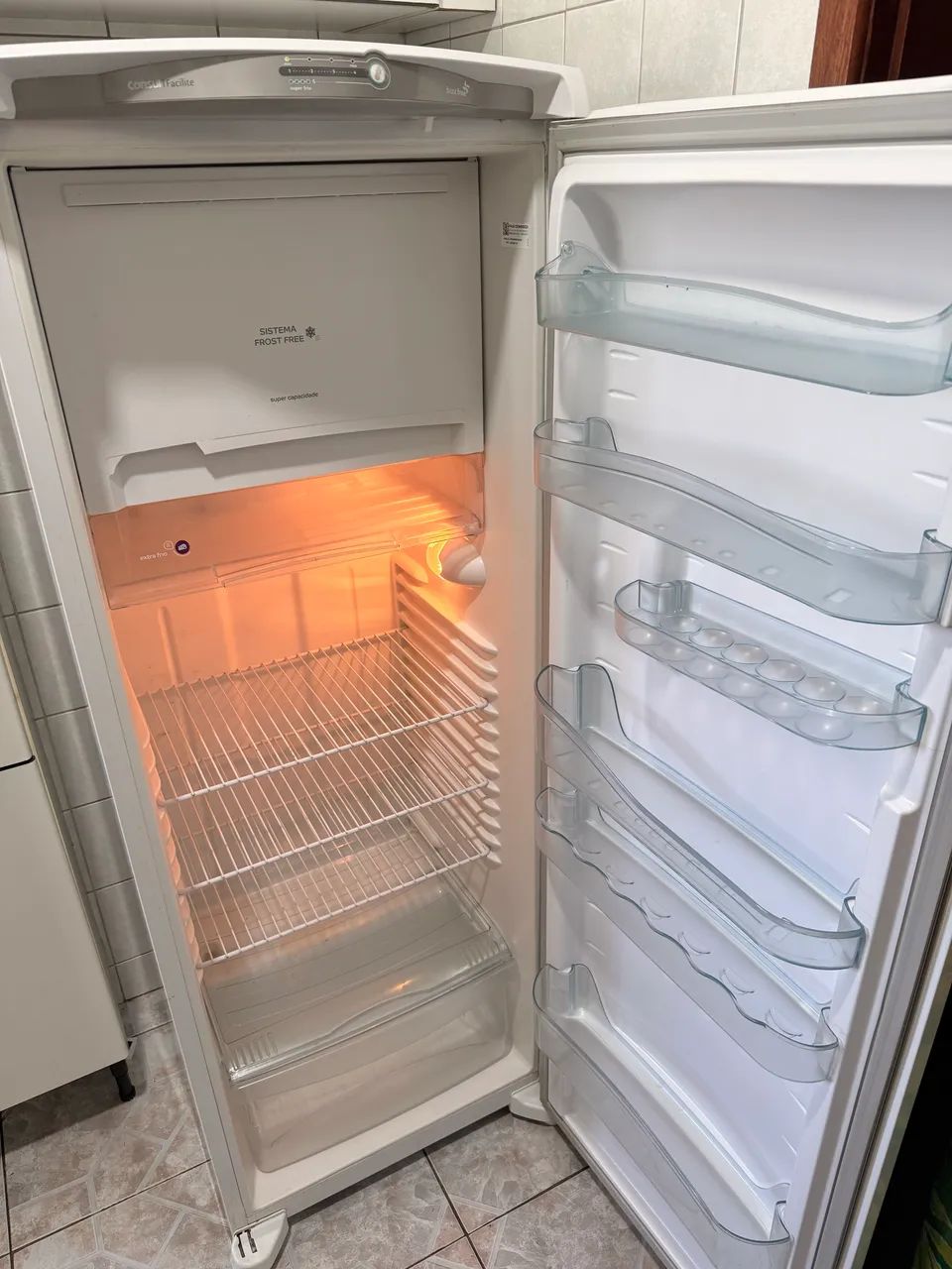Geladeira com freezer - Foto 5