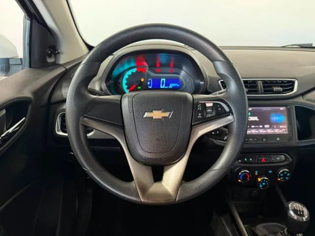 Chevrolet Onix Hatch LT 1.0 8V Flex Power Mec. 4P 2014 - Foto 3