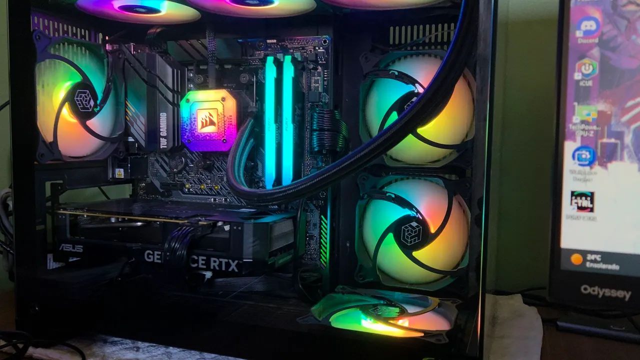 PC GAMER HIGH-END