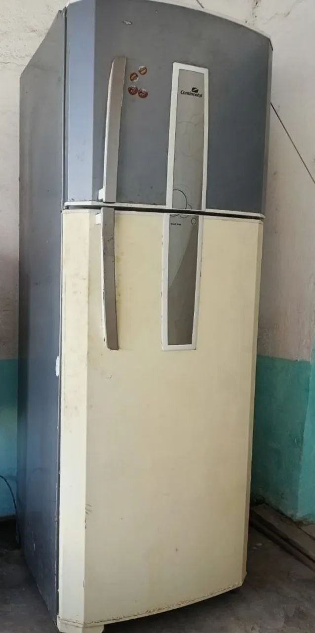 Vendo geladeira em bom estado  - Foto 3