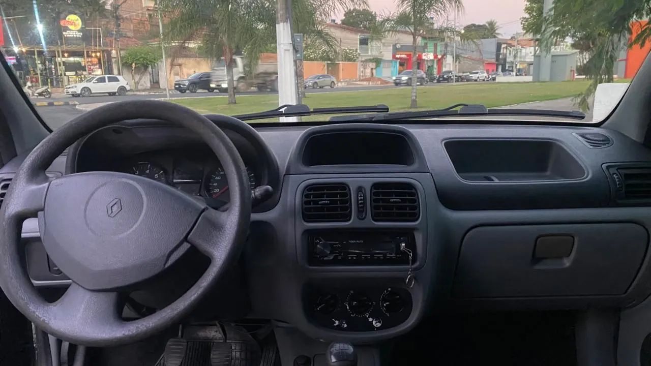 Renault Clio Hi-flex 1.0 16V 3P 2012 - Foto 5