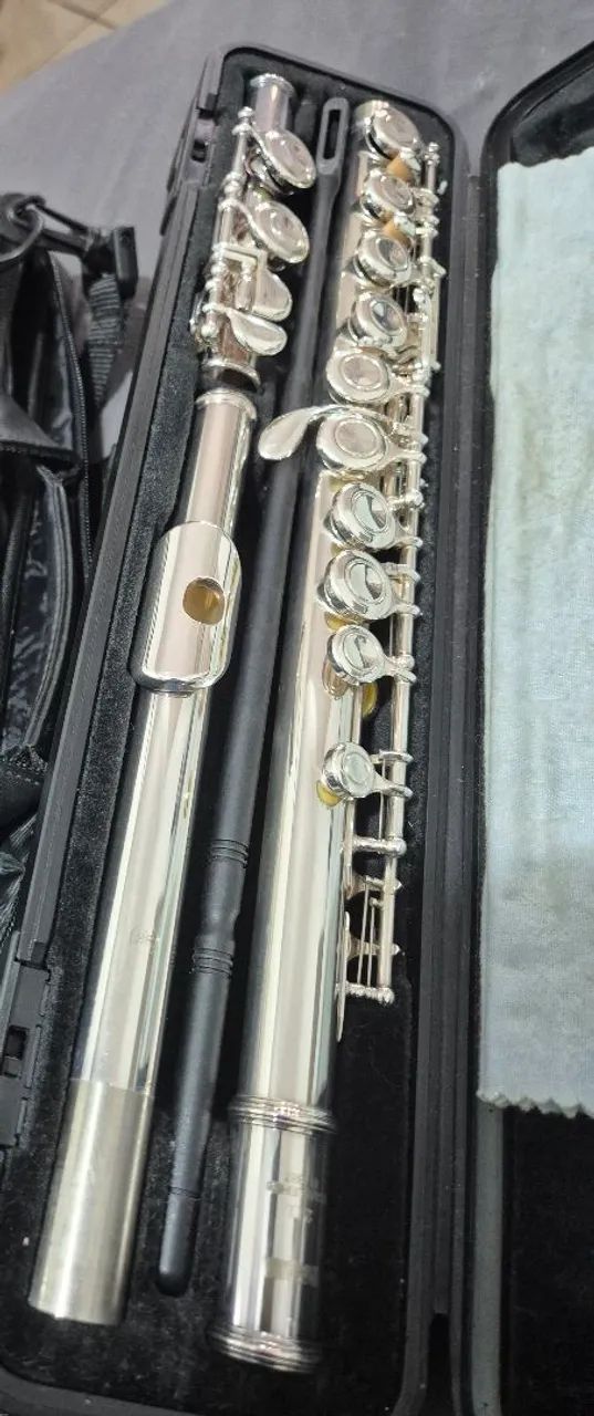Flauta Yamaha transversal 211 - Instrumentos musicais - Aribiri