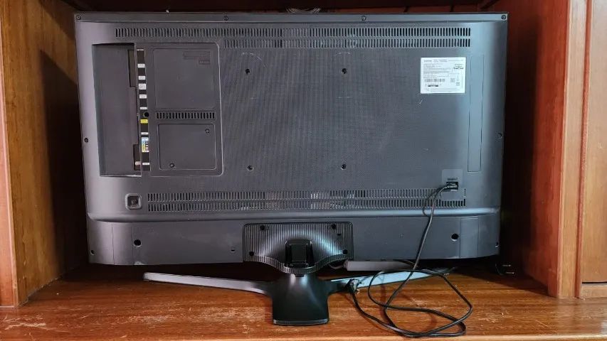 Smart TV Samsung 4k de 40 polegadas (com defeito) - Foto 2