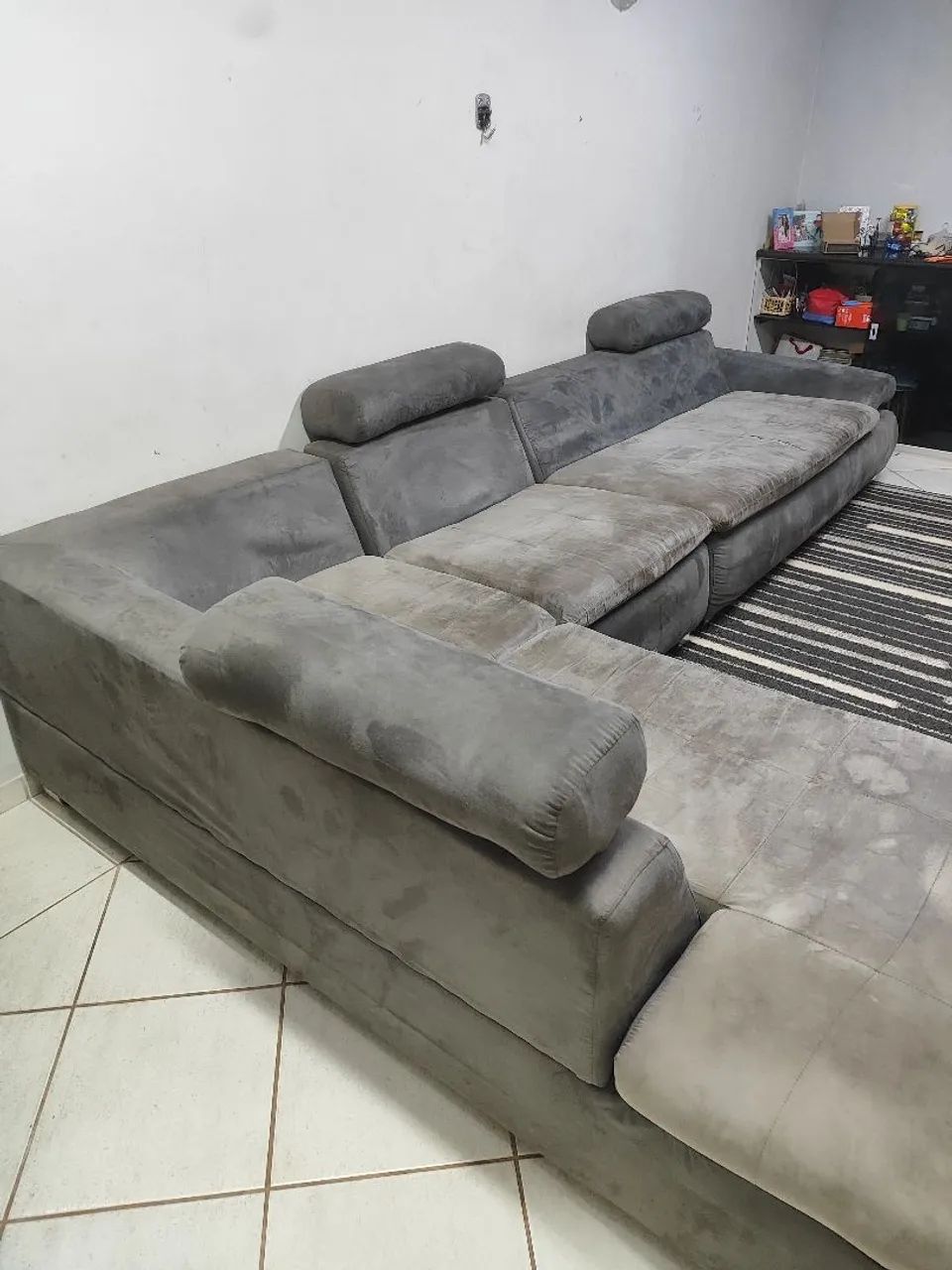 Sofá grande em L, Tecido Suede, cor cinza - 3,90 x 2,2m