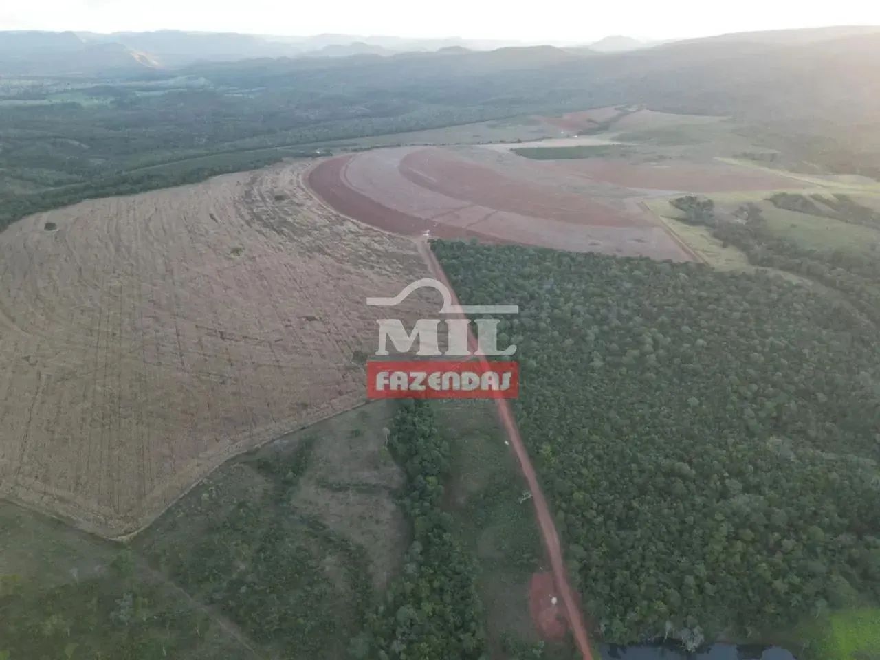 Fazenda 187 alqueires (905 hectares) Palmeirópolis - TO