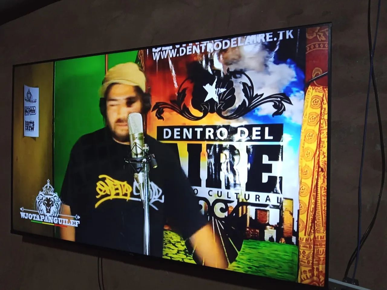 Vendo tv tcl - Foto 2