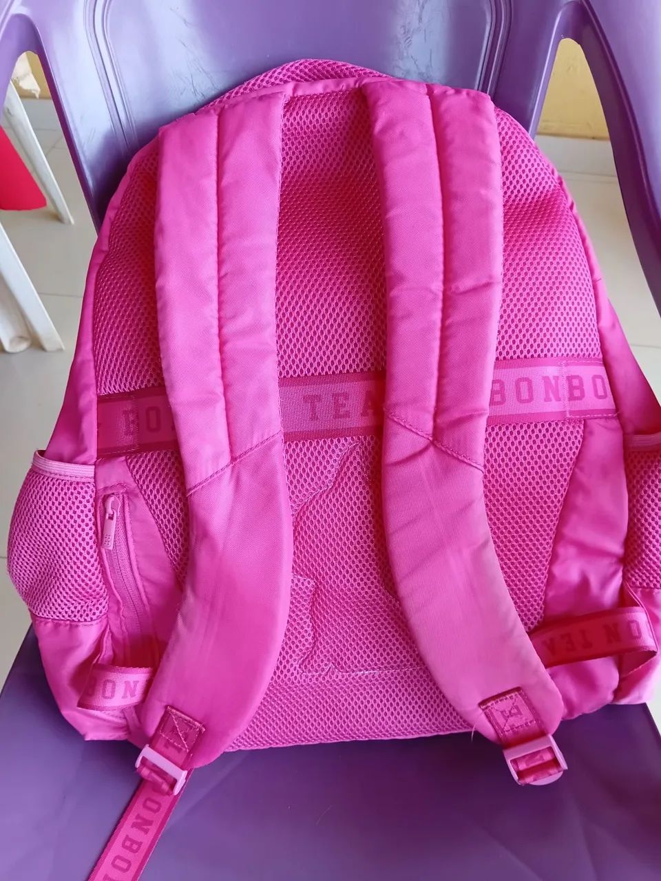 Mochila Rebeca bombom semi nova - Foto 5