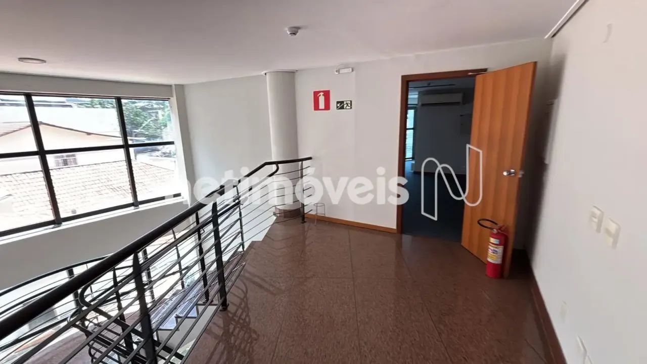 Excelente oportunidade para quem busca espaço e funcionalidade em um só lugar! - Foto 3