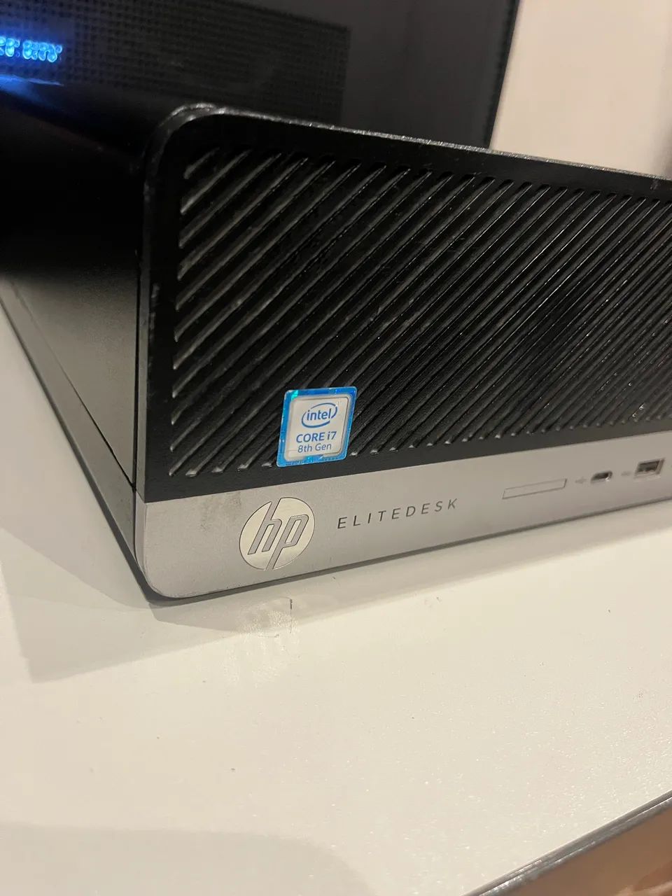 HP Elitedesk G4 - Foto 2