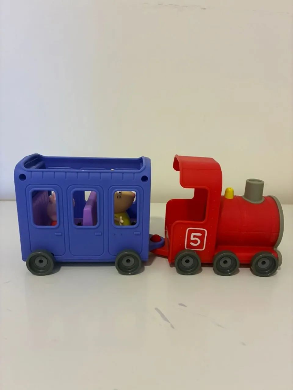 Peppa Pig Trem da Senhora Coelho