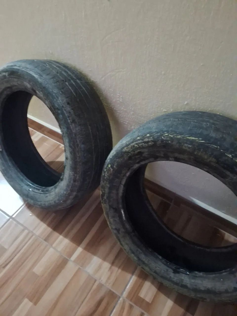 Pneu