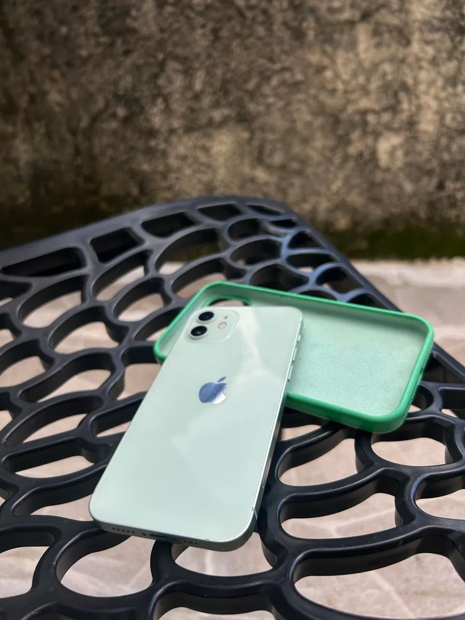 iPhone 12 64gb