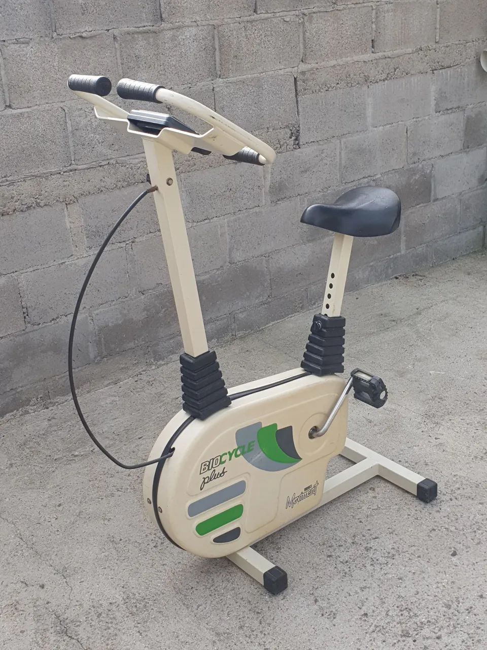Bicicleta de exercícios  - Foto 5