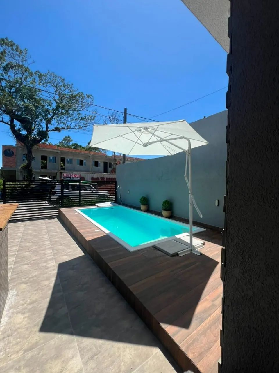 Casa com piscina - Balneários Gaivotas