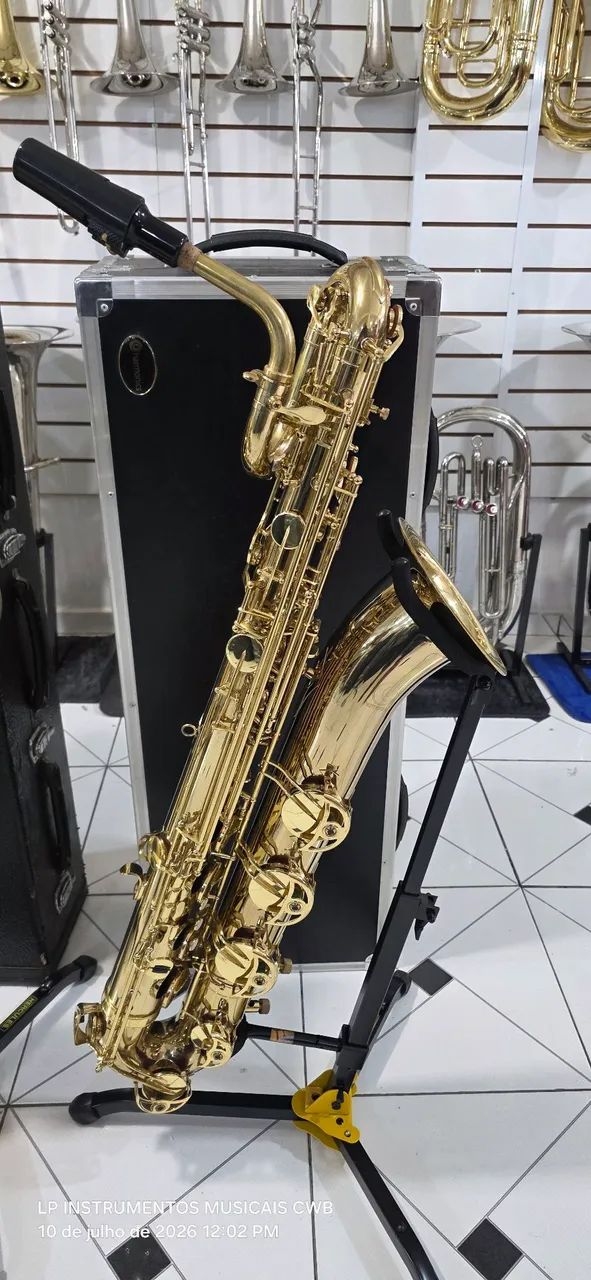 Saxofone barítono harmonics 