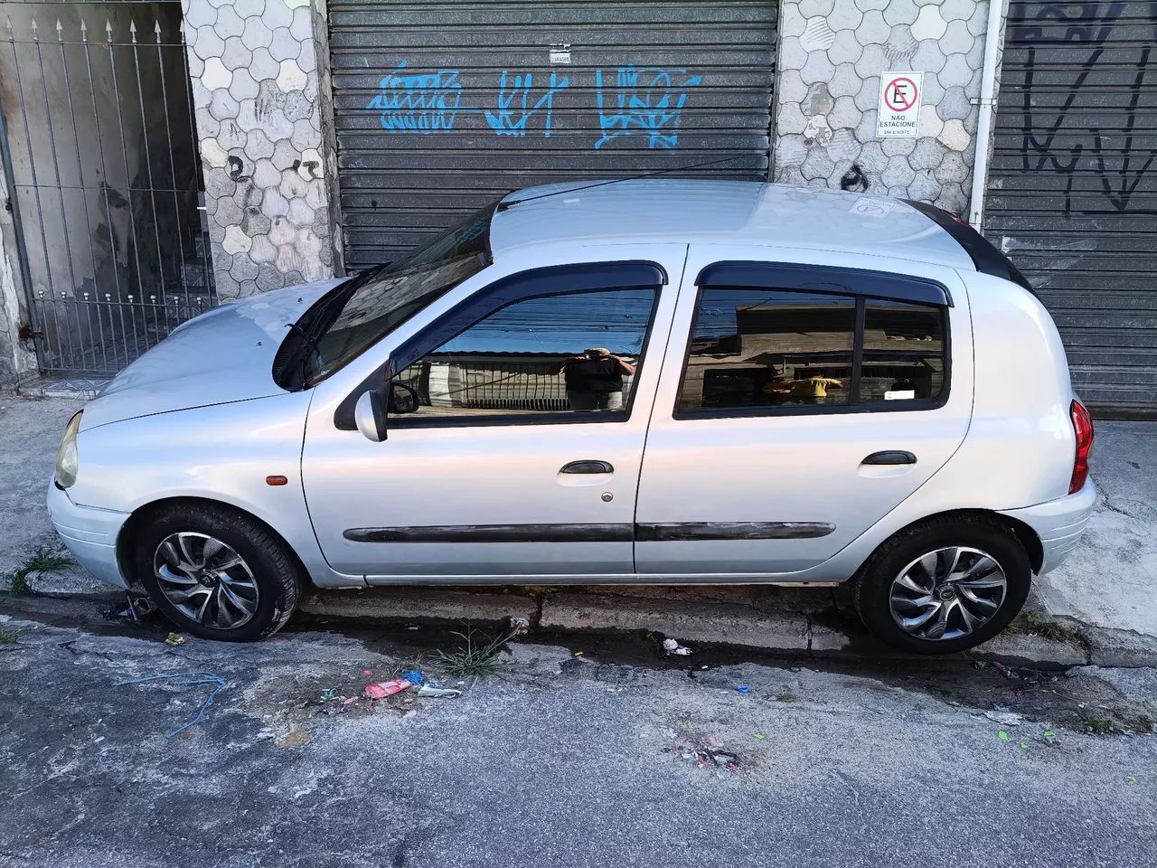 Renault Clio RN/ Expression 1.0 5P 2002 - Foto 5