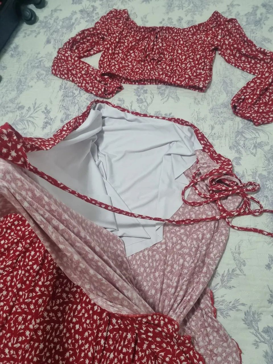 Conjunto saia e cropped daluz - Foto 2