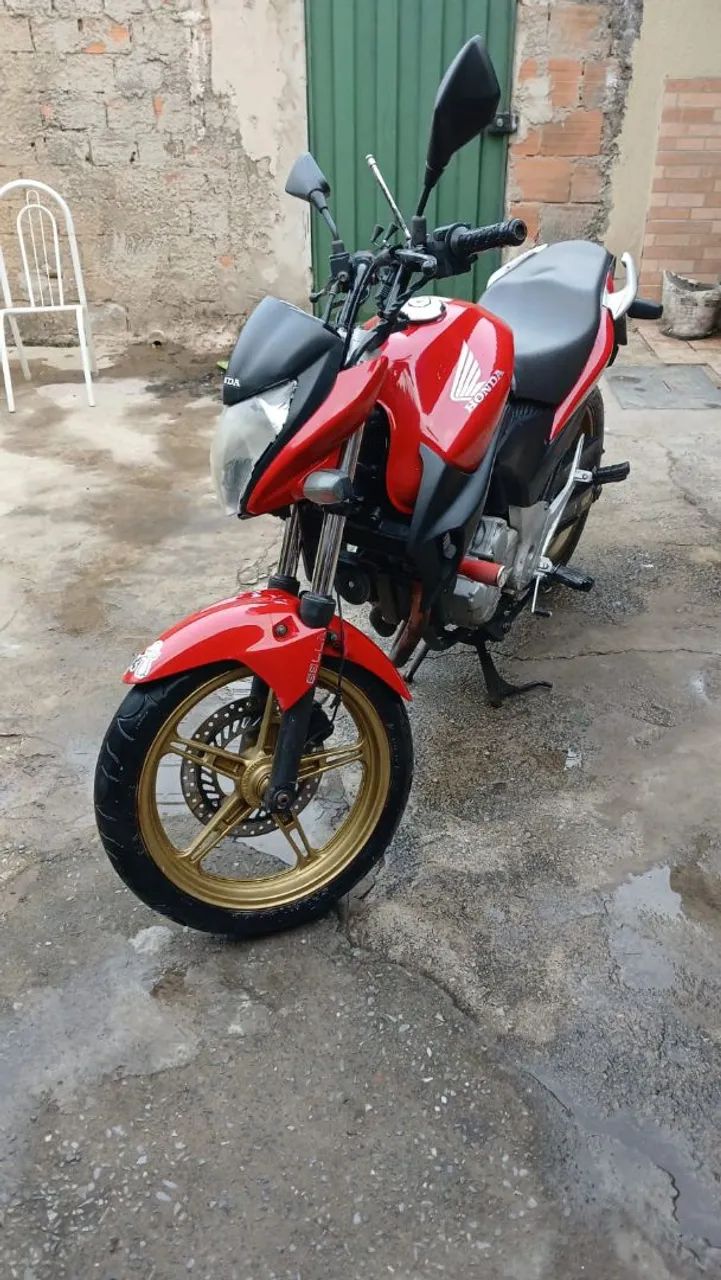 Vende se cb 300 - Foto 2