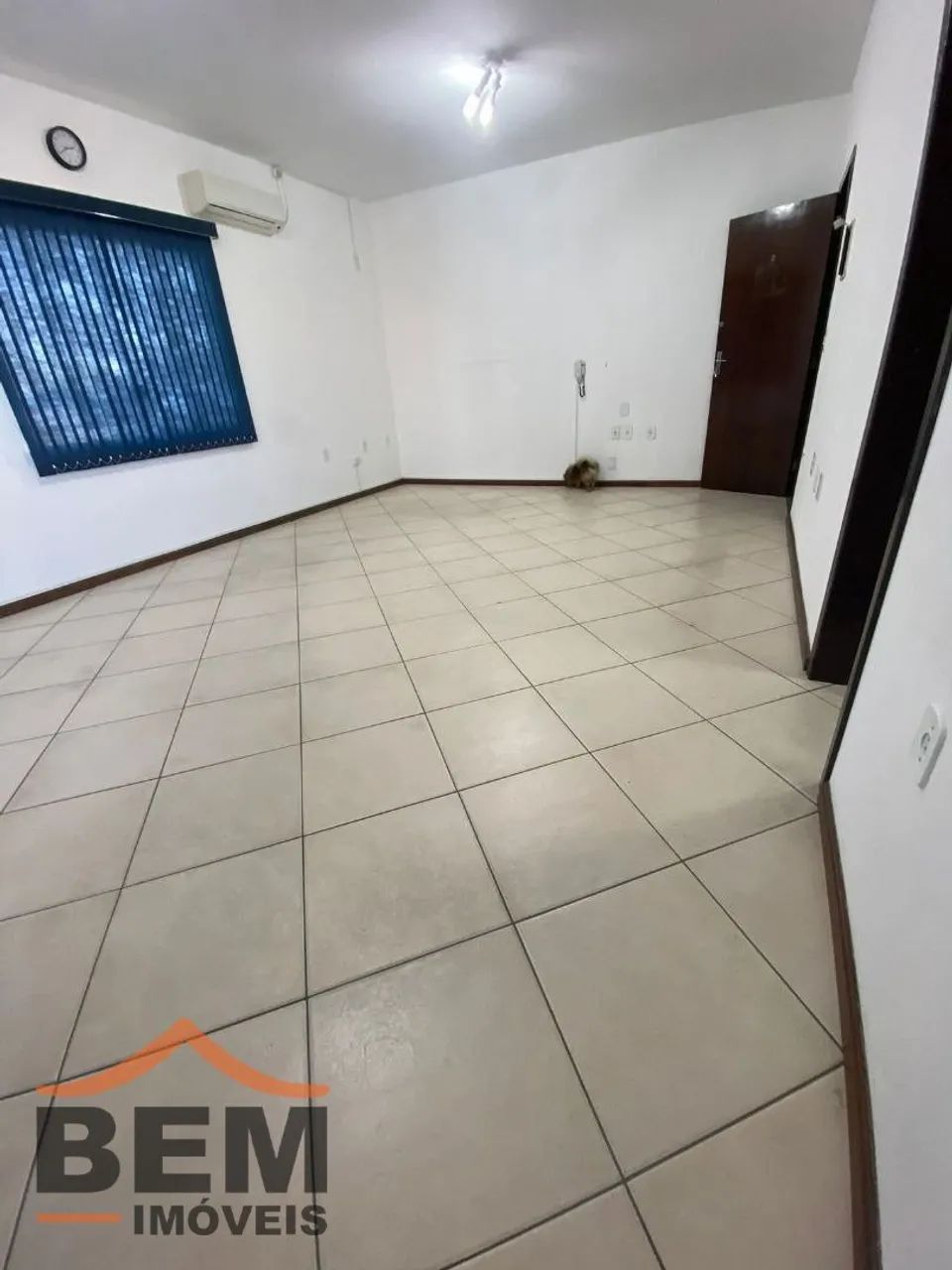 Sala Comercial para aluguel no Centro de Itajaí - Foto 5