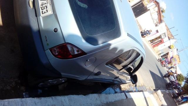 Carro Celta - Foto 12