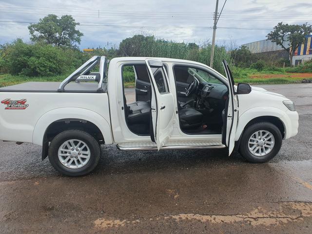 Hilux - Foto 7