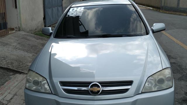 Astra muito conservado
