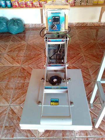 Maquina de estampa e de chinelos novas - Foto 3