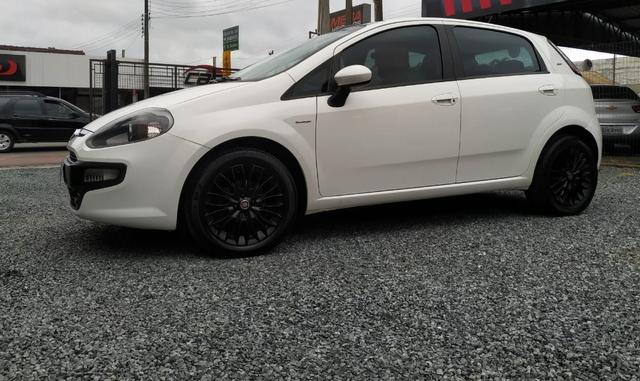 Fiat Punto conservado completo - Foto 3