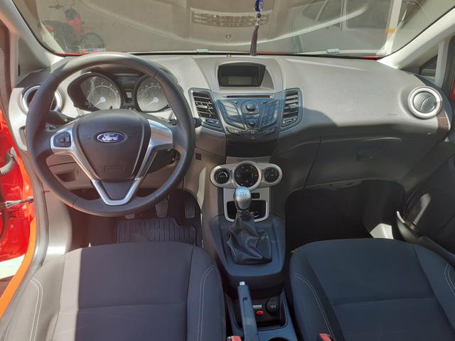 Vendo new fiesta reth 2015 1.6 - Foto 6