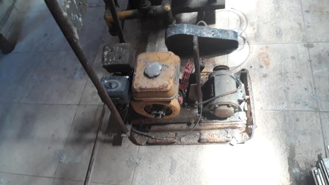 Placa vibratória compactador - Foto 6
