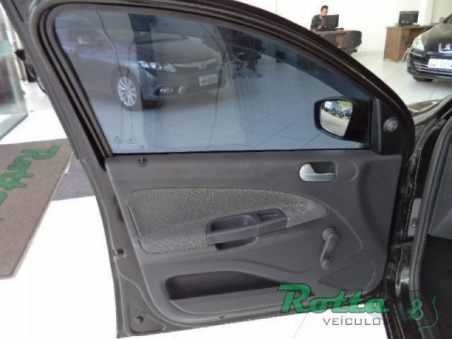 VW VOYAGE 1.0 GV RODAS 17" - Foto 9