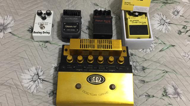 Set de pedais por apenas 800 reais