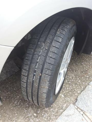 Sandero Expression, Ano 2015, completo, Aceitamos carro de menor valor - Foto 12