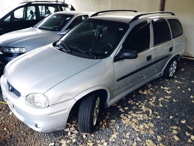 Corsa wagon 2001 novinha