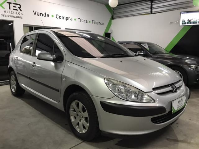Peugeot 307 Hatch Feline 2.0 Automático