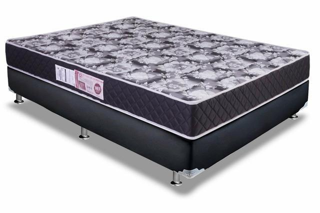 Cama casal  box e colchão de molas direto de fábrica Parcelas de: