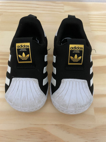 Tênis Superstar Adidas Tam 18 - Foto 2