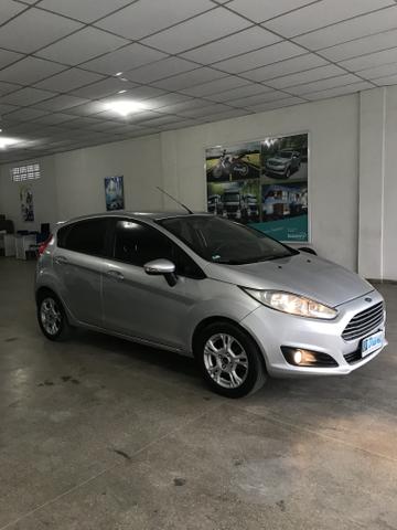 Ford New Fiesta automático