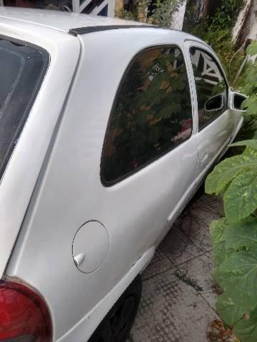 Vendo Corsa Wind branco atrasado bom interior - Foto 4