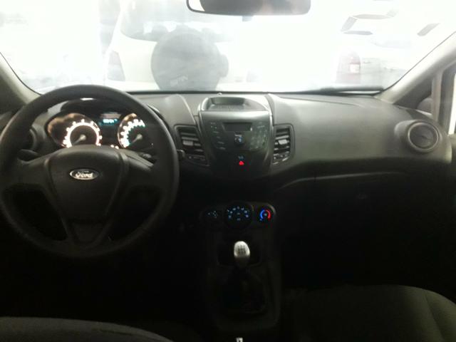 Ford New Fiesta 1.5 Hatch L S Flex 4P Manual c/ GNV (+ pequena entrada) - Foto 7