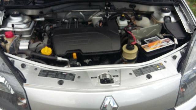 Renault Sandero expression 1.0 completo 2014 troco por moto - Foto 11