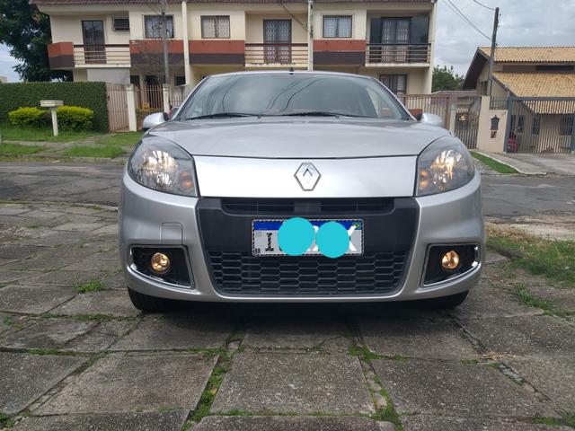 Renault Sandero expression 1.0 completo 2014 troco por moto - Foto 3